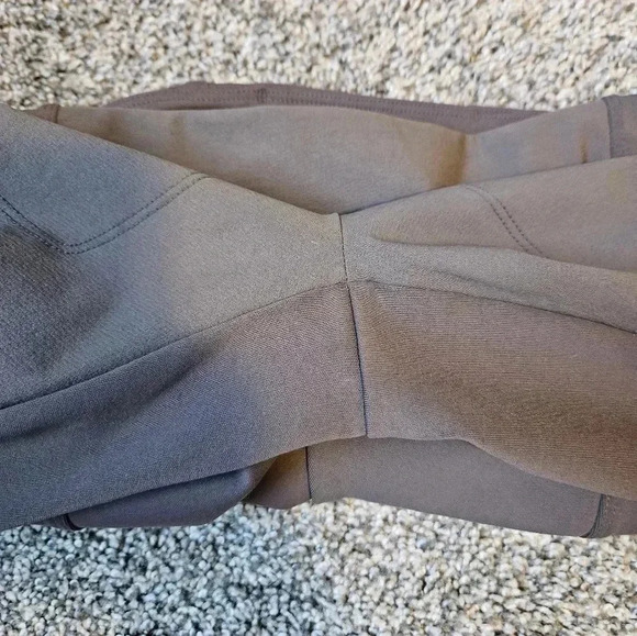 Athleta Headlands Hybrid Tight Pants Shale 2 - Picture 13 of 16